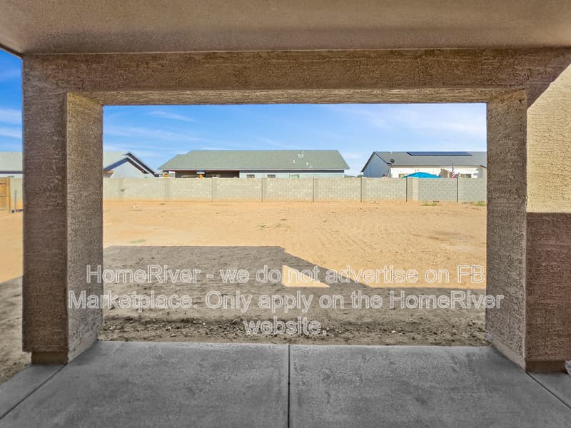 Arizona City House: 11025 Hobbit Dr