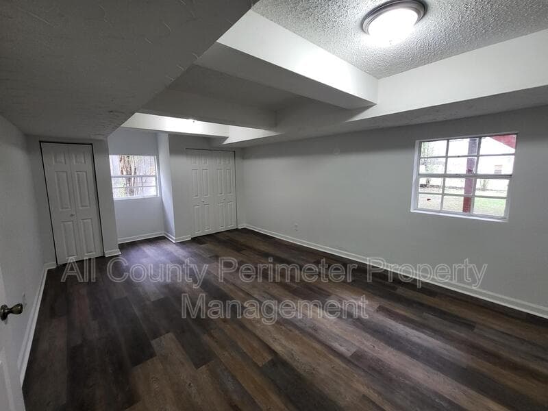 Atlanta House: 6370 Ashdale Drive