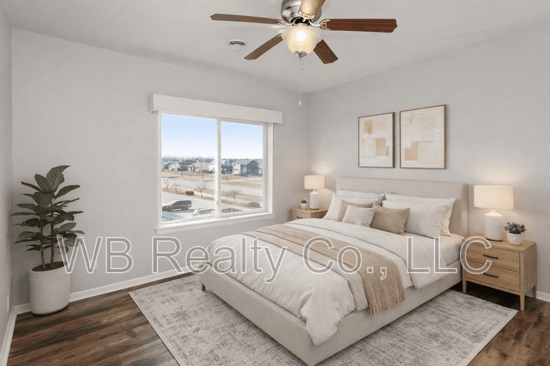 Grimes Condo: 1951 N James St