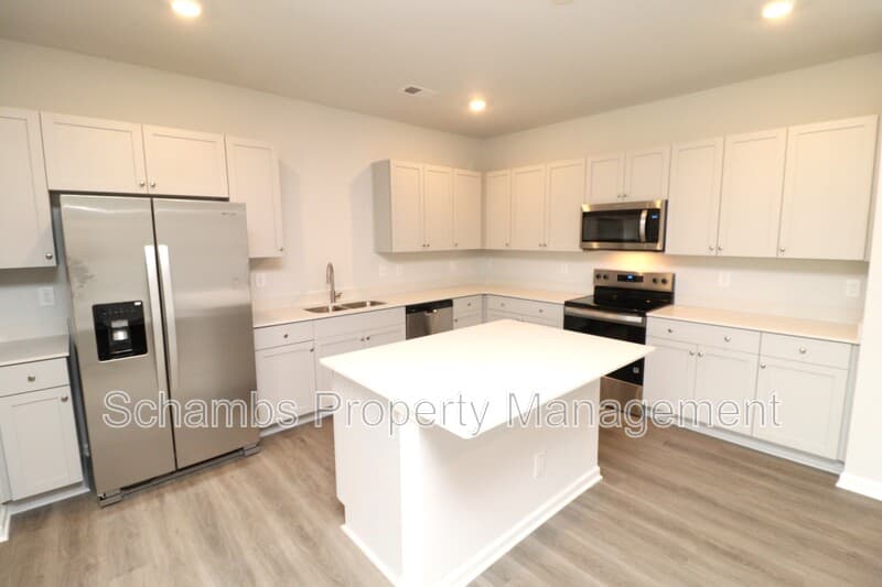 Fuquay Varina House: 3314 Bailey Lake Dr