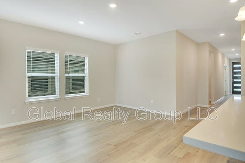 New Braunfels House: 1247 Meyers Mdw