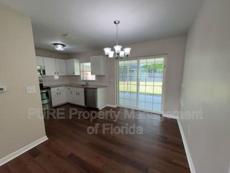 Ocala House: 7529 SW 78th Place