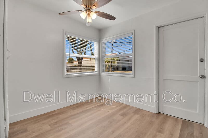 La Mesa Condo: 4913 Guava Ave
