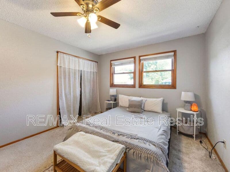 Bella Vista House: 13 Cumbrian Dr