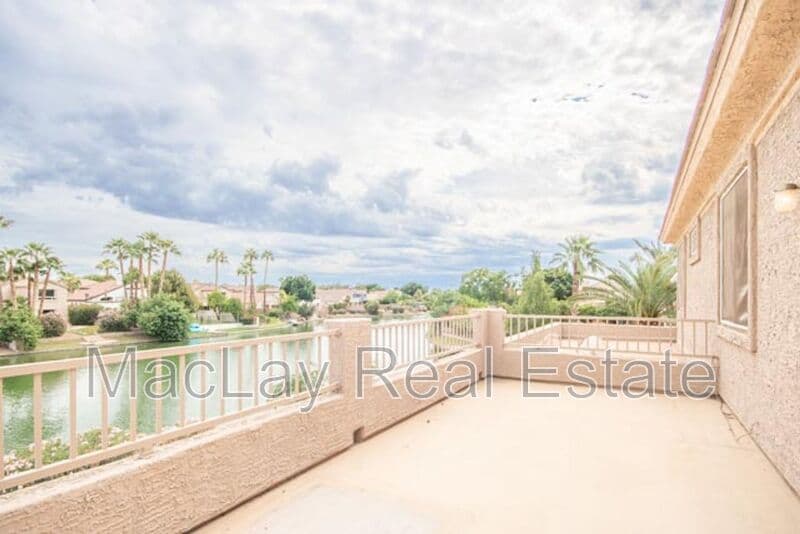 Chandler House: 3661 S Barberry Place