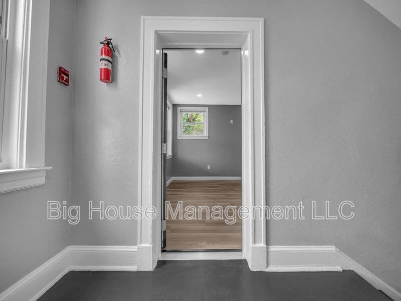 Baltimore Condo: 4806 Liberty Heights Ave