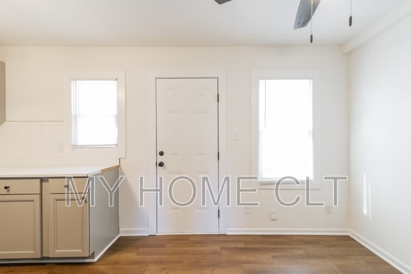 Charlotte Townhome: 929 Cantwell Street - 2