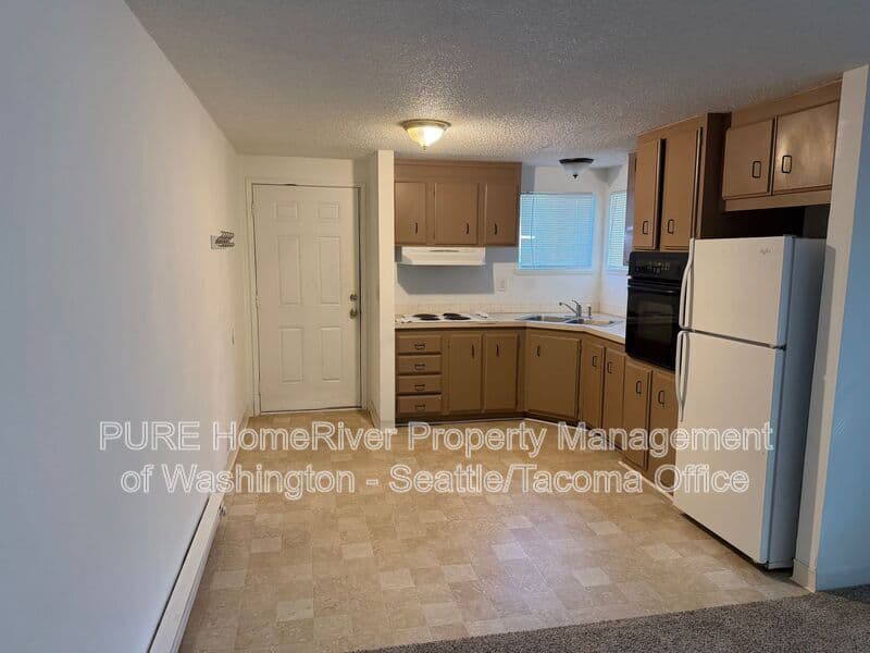 Seattle Apartment: 907 SW Holden St