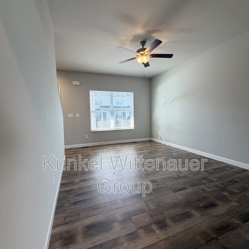 O'FALLON Condo: 200-G PACIFIC DRIVE