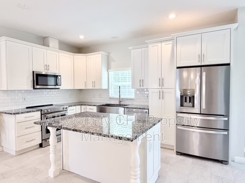 Orlando House: 2408 Corrine Drive