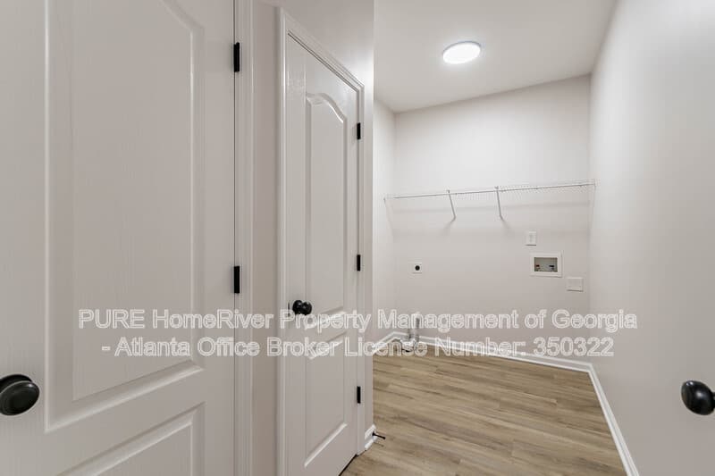 Buford House: 2839 Suttonwood Way