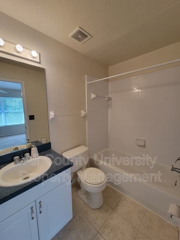 Gainesville Condo: 2348 SW 42nd DR
