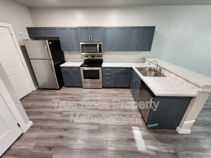Ada House: 418 East 13th Street