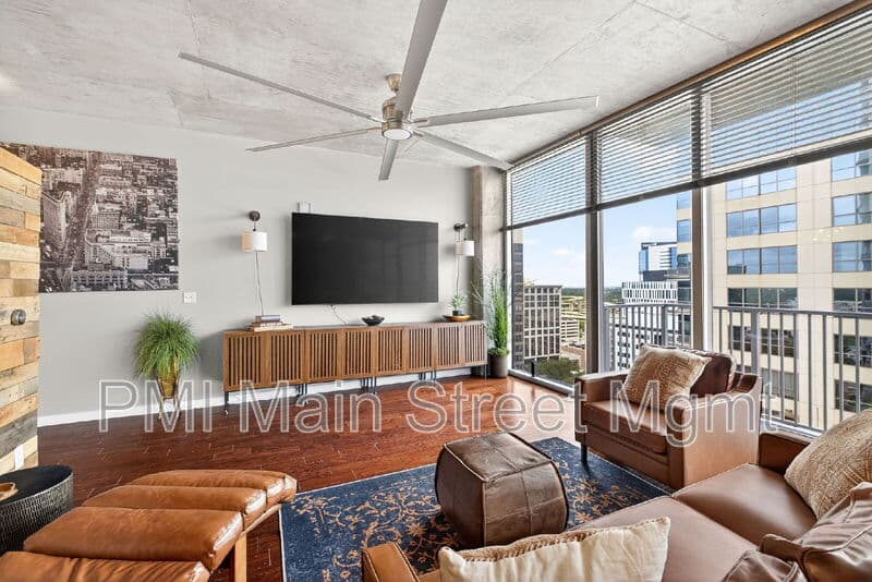 Orlando Condo: 155 South Court Avenue