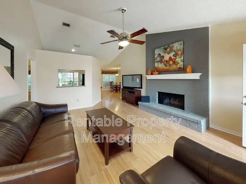 Frisco House: 8310 Hidden Spring Dr.