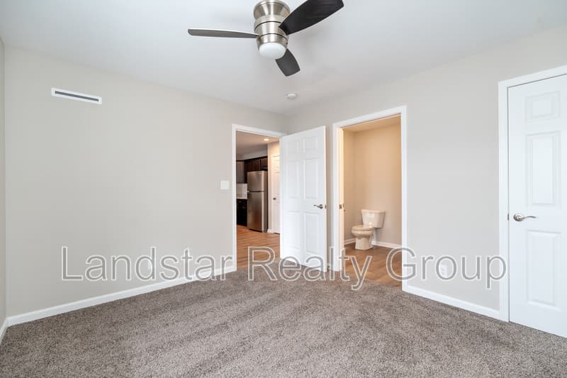 Louisville Condo: 7312 Tiger Way