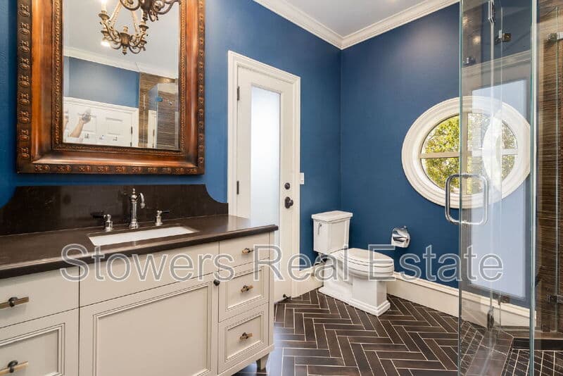 Danville House: 4482 Deer Ridge Rd