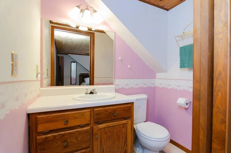 Green Bay House: 1266 Shadow Lane