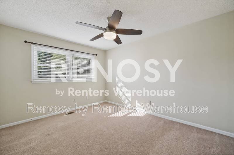 Newport News House: 548 Colony Road