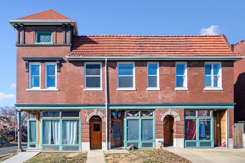 St. Louis Condo: 3555 California Avenue