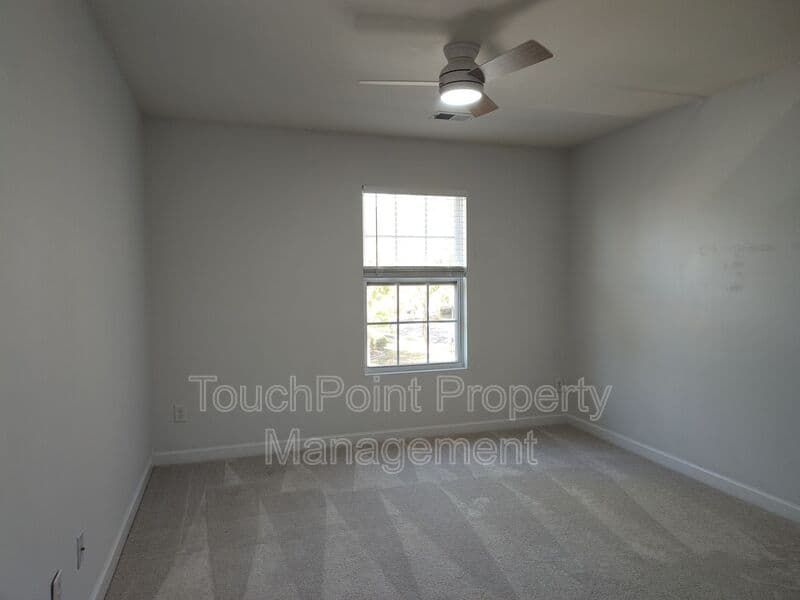 Charlotte House: 605 Lumber Ln