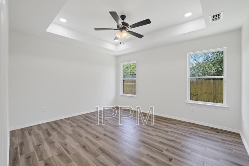Weslaco House: 620 Llano Grande