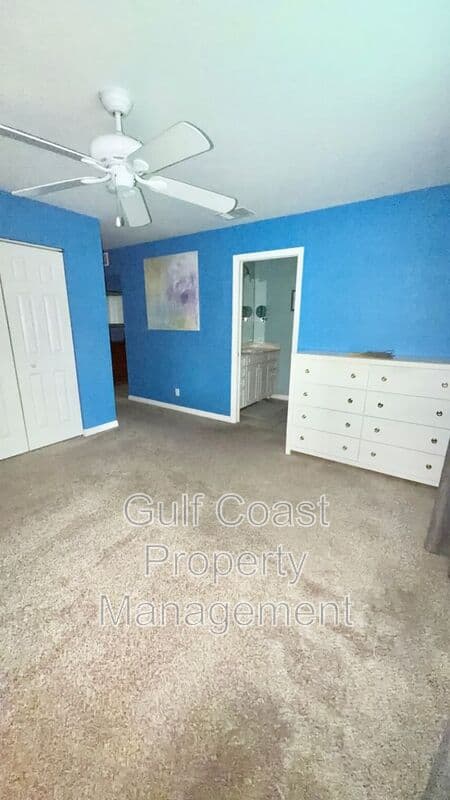 Bonita Springs House: 11652 PAWLEY AVE