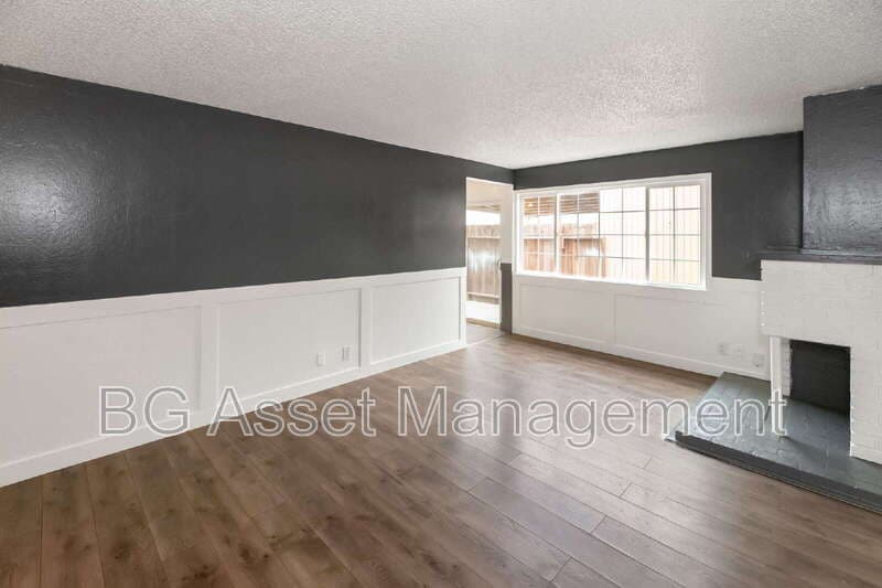 Vallejo Condo: 212 Westwood Street
