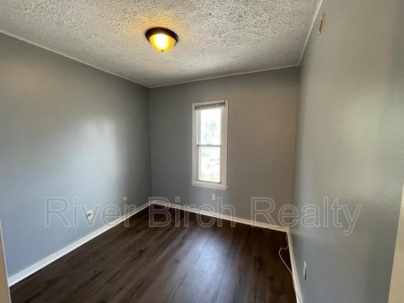 Springfield Condo: 1600 South 6th Street - 3