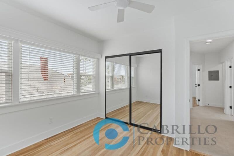 San Diego Condo: 128 Kalmia Street