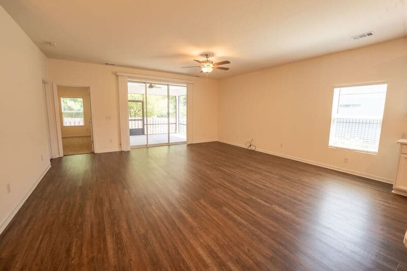 Richmond Hill House: 66 Rimmon Ct
