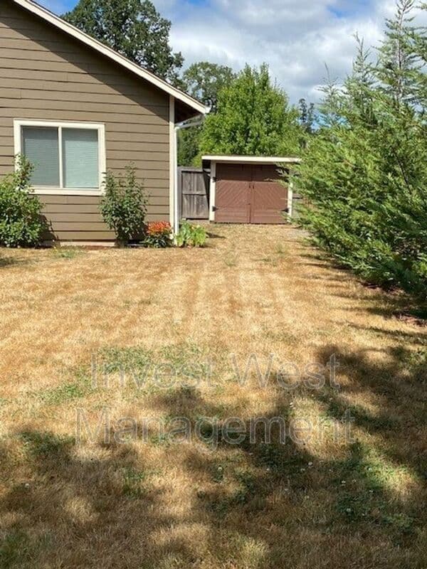 Battle Ground House: 1801 NE 16th Way