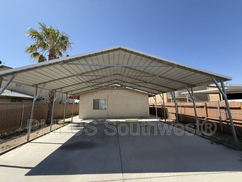 Bullhead City Condo: 364 Rio Grande Court