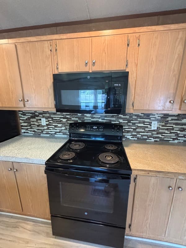 Charlotte House: 10111 Piney Creek Court