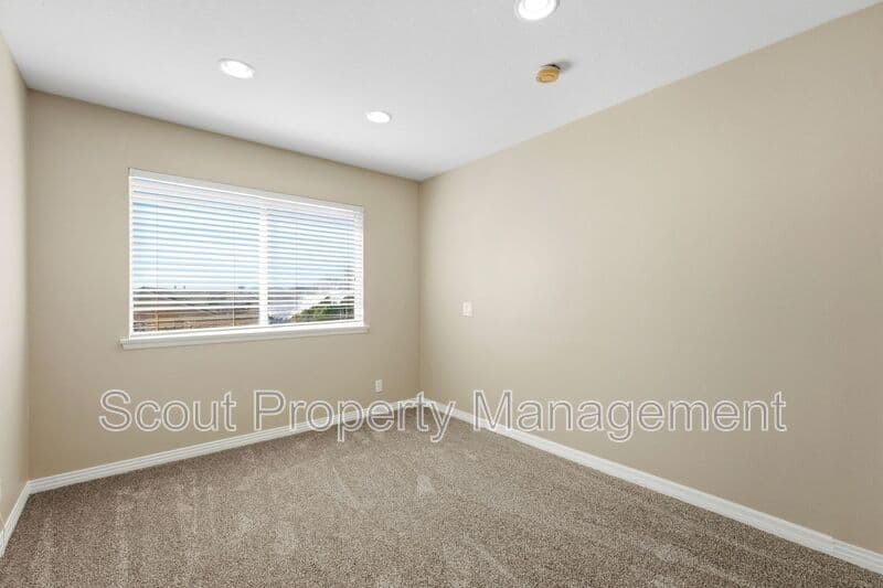 Menifee House: 28629 Maplewood Drive