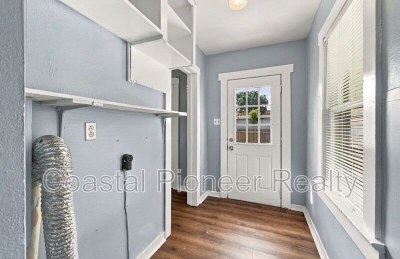 Tampa House: 1603 E 29th Ave