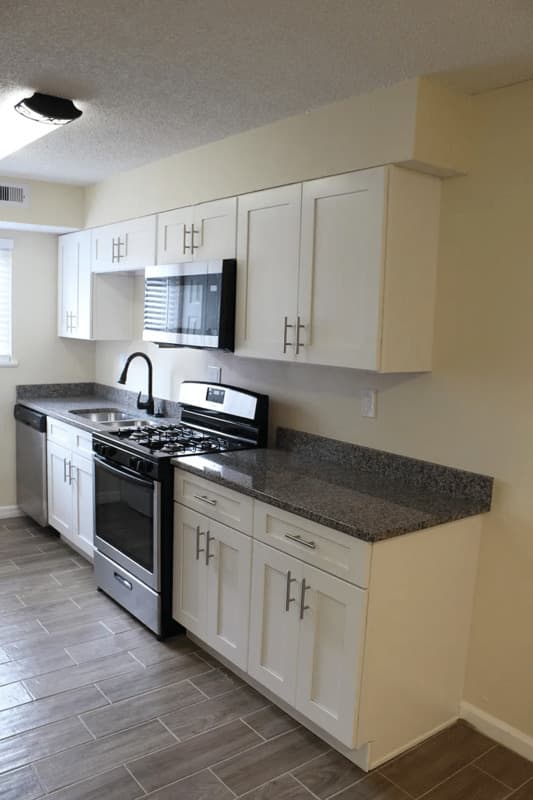 New Smyrna Beach Condo: 17 E Rhodes Dr