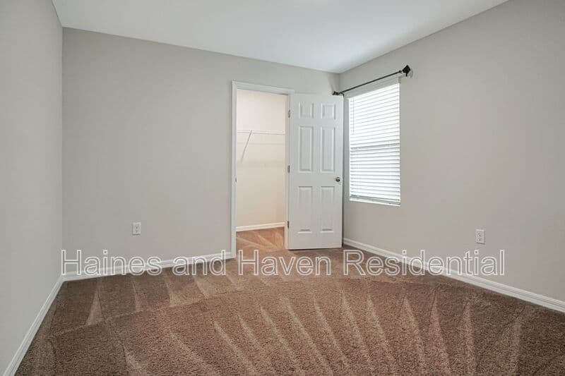 Lake Hamilton House: 3889 Geranium Ave