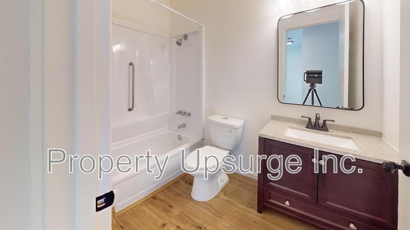 Redding Condo: 540 South St