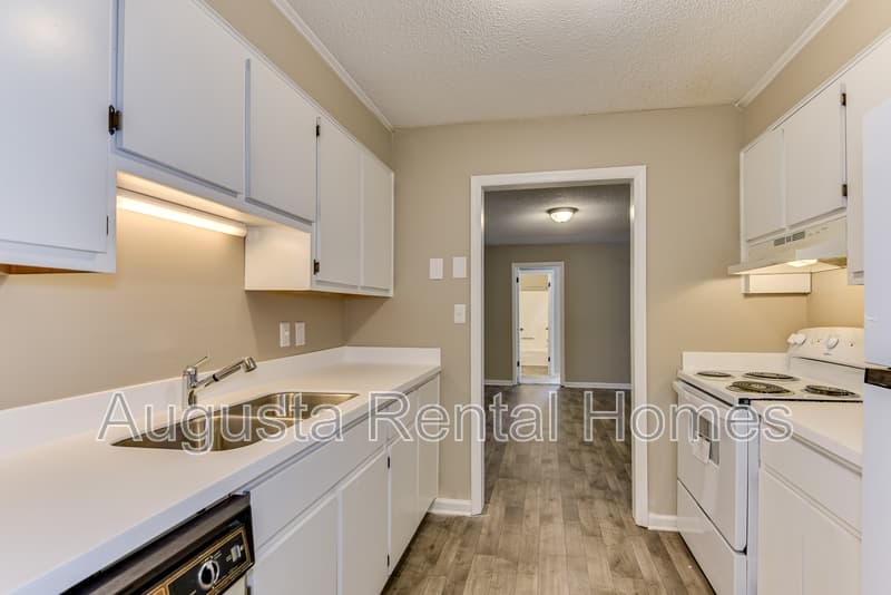 Aiken Condo: 3037 Old Powderhouse Road - D3