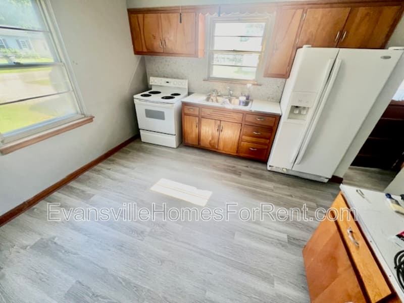 Evansville House: 3223 Coker Avenue