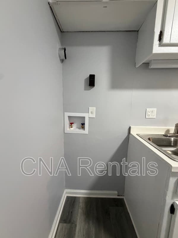 Marietta Condo: 270 Kimberly Way
