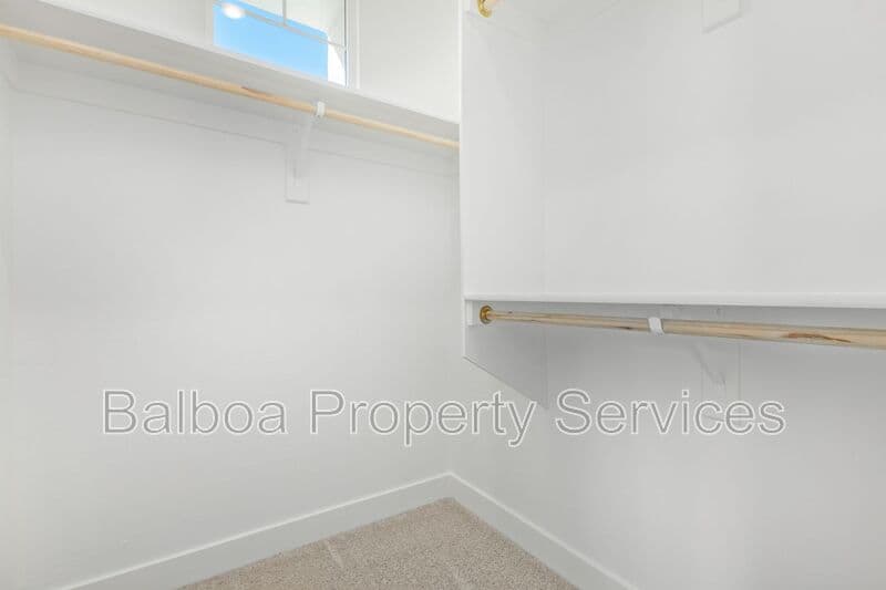 Mesa Townhome: 3230 E Thomas Rd