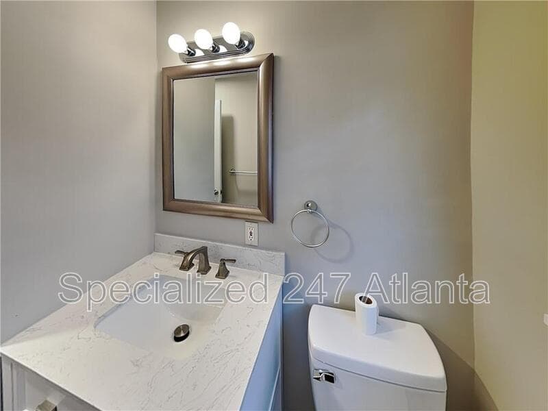 Atlanta Condo: 111 Leathers Cir NW