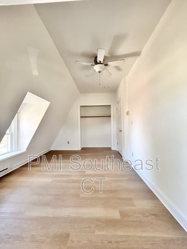New London Condo: 285 Montauk Avenue