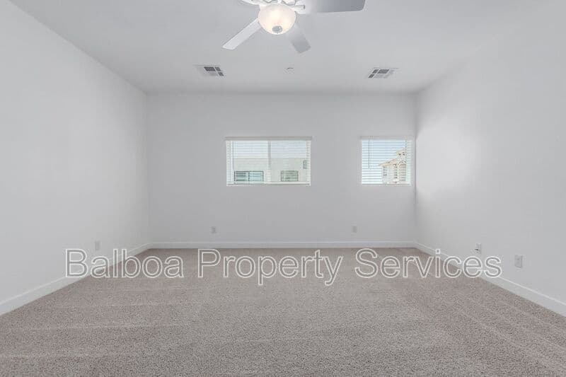 Mesa Townhome: 1318 S 105th Pl