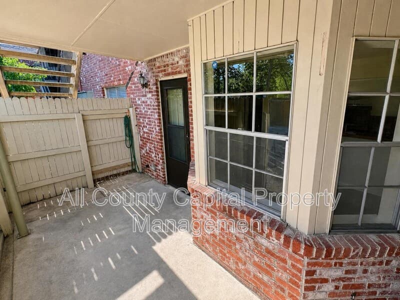 Austin Condo: 7920 Rockwood Ln