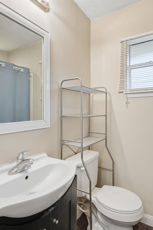 Hinesville House: 103 Eunice Road
