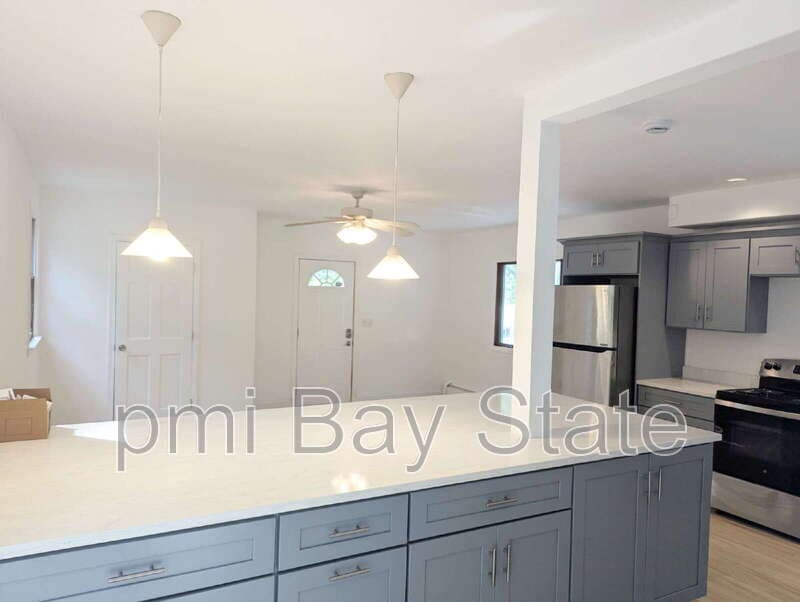 Hyde Park Condo: 3 Weston St
