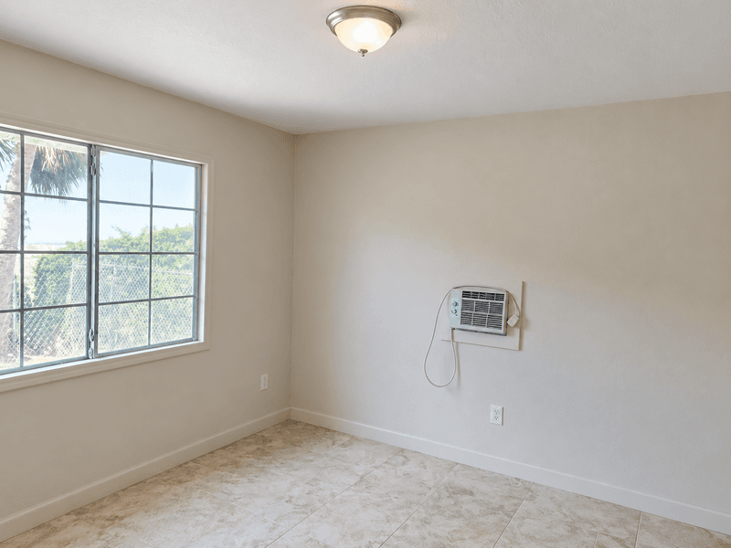 Tampa House: 7704 North Huntley Avenue